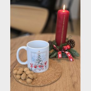 Kaffekrus med retro julemotiv/juletr med dansende brn omkring